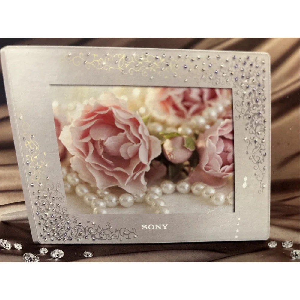 SONY Digital Photo Frame 2GB 7